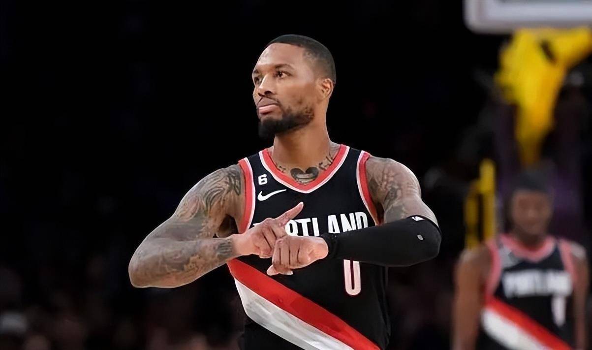 效率值全队第一却被按在板凳席！杨瀚森的NBA，到底谁在使绊子？