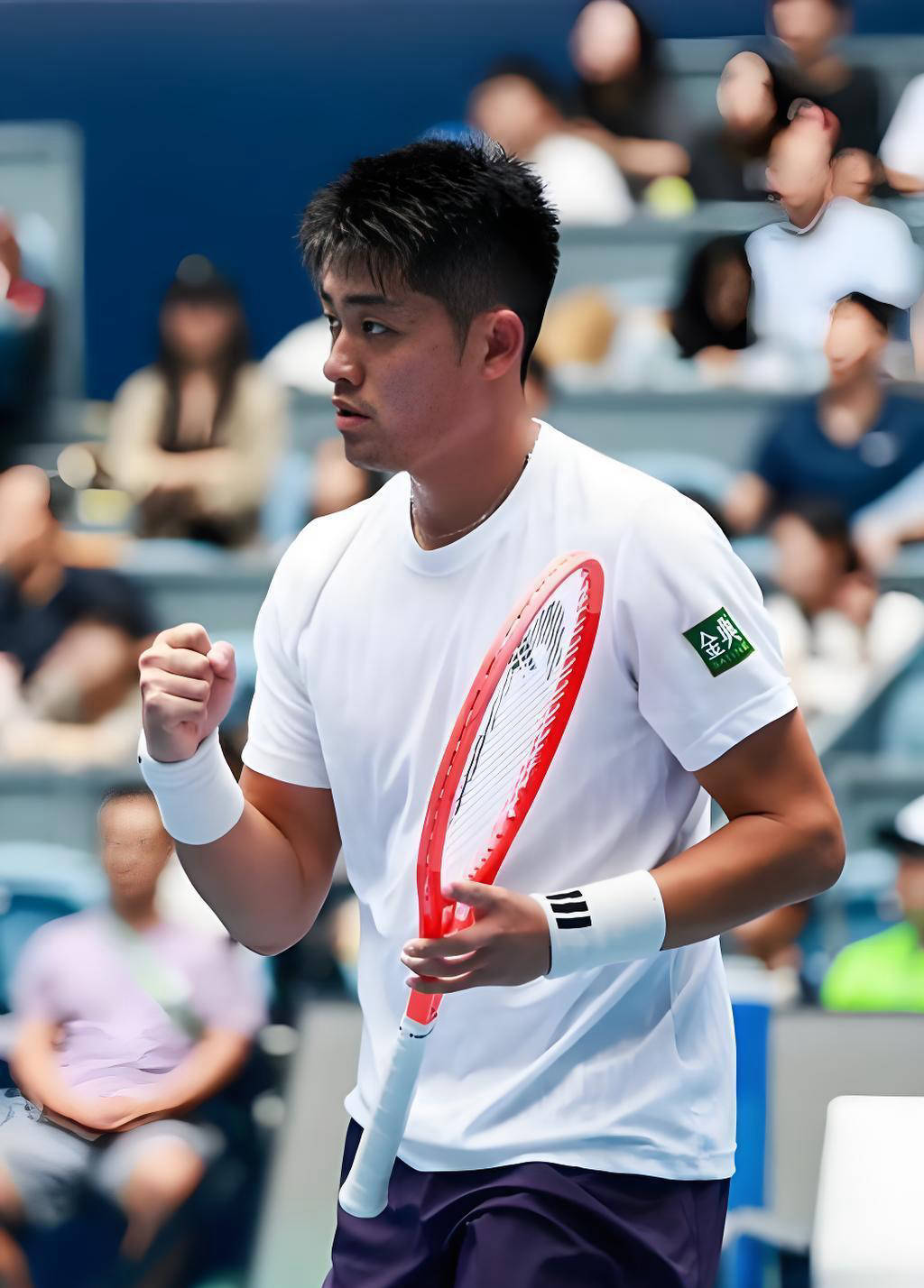 2026世界杯下注-网球最新战报：吴易昺1-2惜败卢布列夫，王欣瑜与袁悦双双挺进第三轮